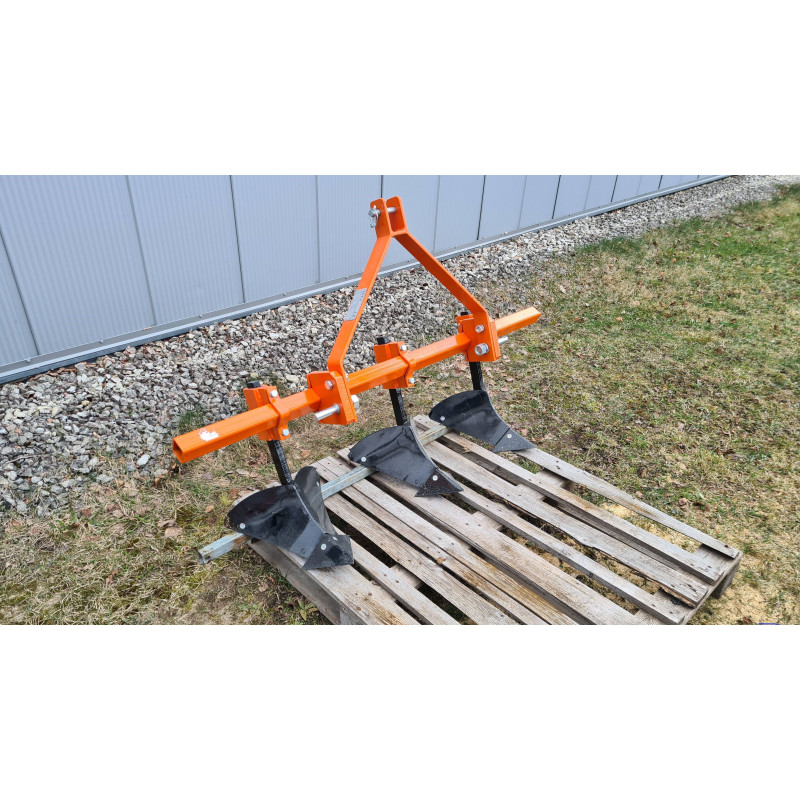 VÄIKETRAKTORI VAHELTHARIJA